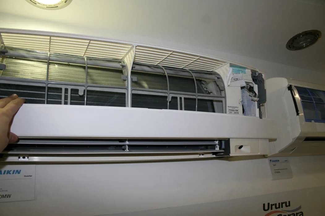Daikin Emura FTXG/FTXJ Black, шаг 10
